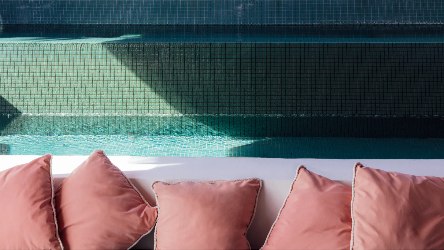 pool-warehouse.webp